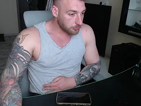 Alusca online show from April 29, 2026, 2:10 pm