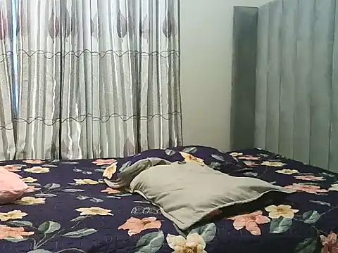 Amberbela online show from December 5, 2024, 4:09 am