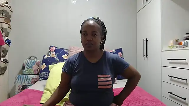 Snapshot of Amberbela chatting on July 16, 2026, 4:40 am Amberbela online show from July 16, 2026, 4:40 am