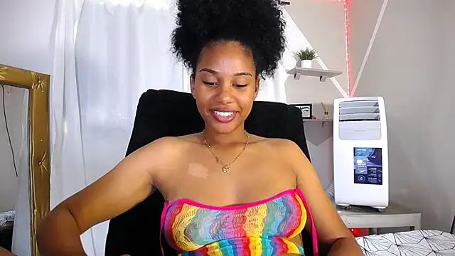 Hillary queen online show from December 11, 2024, 3:26 pm