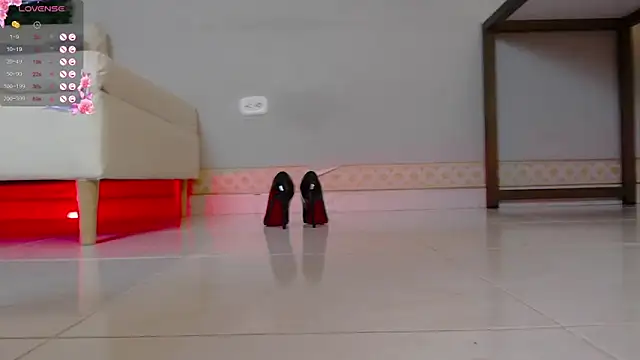 Camilaperson online show from January 14, 2025, 12:33 am