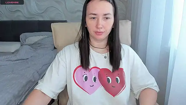 Kendra SXY online show from December 5, 2025, 4:10 am