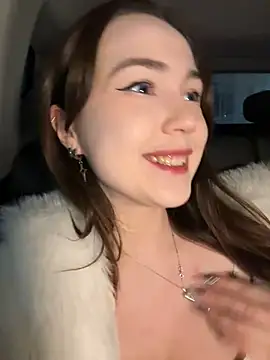 Peachy Dream online show from February 9, 2025, 8:24 pm