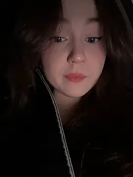 Peachy Dream online show from March 18, 2026, 6:11 pm