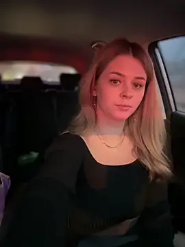 Love Bri online show from March 11, 2025, 3:56 pm