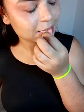 Cleo hills online show from December 27, 2024, 4:10 pm