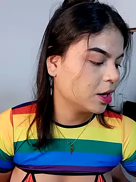 Cleo hills online show from January 23, 2025, 1:56 pm