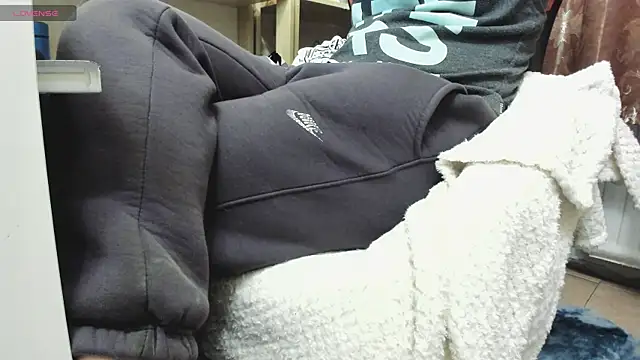 Queen Sport online show from December 1, 2025, 6:18 am