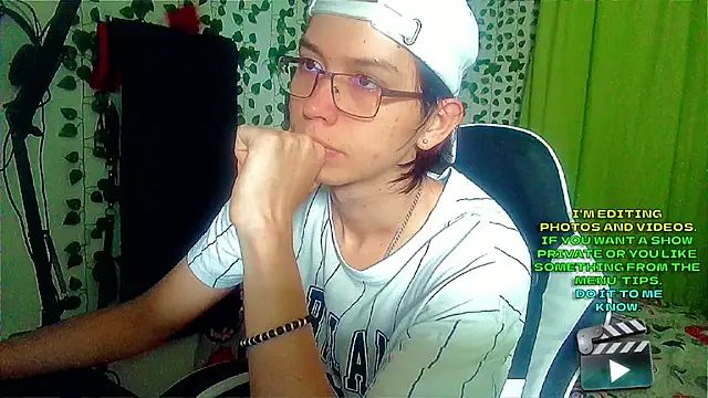 Andy gray online show from October 14, 2025, 2:40 pm