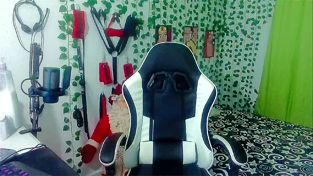 Andy gray online show from December 3, 2025, 11:47 pm