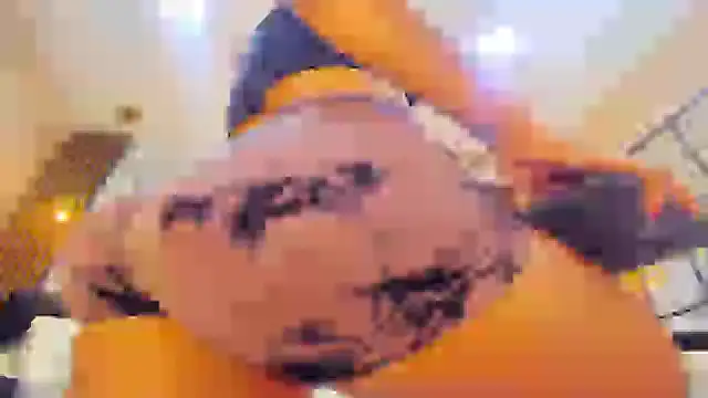 BellahColucci online show from December 14, 2024, 4:42 pm