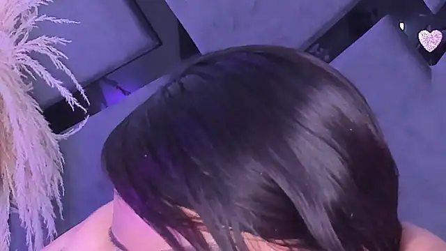 BellahColucci online show from October 4, 2025, 8:07 pm