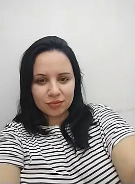 AdelinaJude online show from October 6, 2025, 11:57 pm