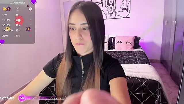 Tinylottie online show from February 12, 2025, 7:02 pm