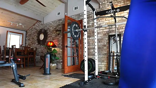 LushianaFitness online show from January 6, 2025, 3:40 pm