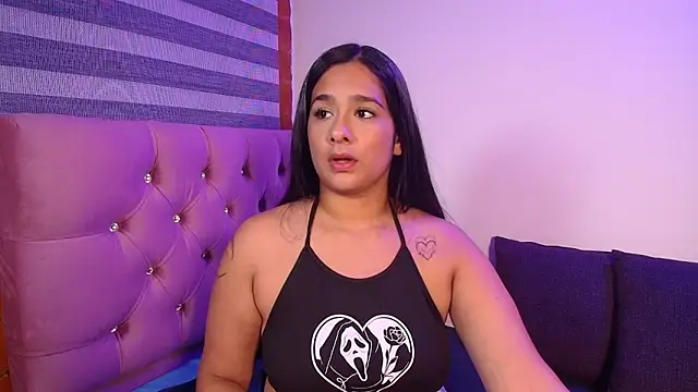 Snapshot of Maeena chatting on March 27, 2026, 11:59 pm Maeena online show from March 27, 2026, 11:59 pm