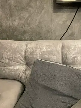 AbyThompson online show from February 11, 2025, 6:51 am