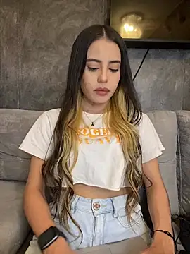 AbyThompson online show from February 12, 2025, 10:26 pm