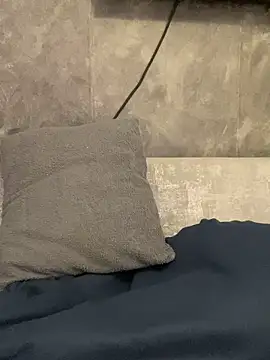 AbyThompson online show from February 15, 2025, 12:11 pm