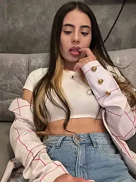 AbyThompson online show from February 15, 2025, 6:23 pm