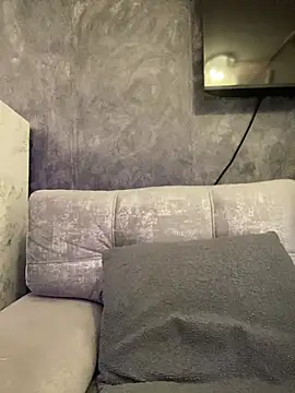 AbyThompson online show from February 25, 2025, 2:58 am