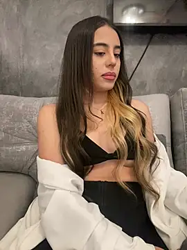 AbyThompson online show from March 8, 2025, 4:39 pm