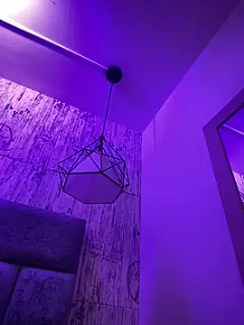 AbyThompson online show from March 15, 2025, 10:24 am