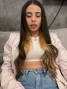 AbyThompson online show from March 21, 2025, 6:38 am