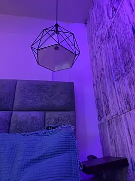 AbyThompson online show from January 15, 2026, 9:07 pm