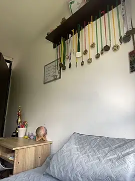 AbyThompson online show from April 24, 2026, 6:10 pm