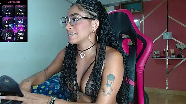 analus-01 online show from January 5, 2025, 6:46 am