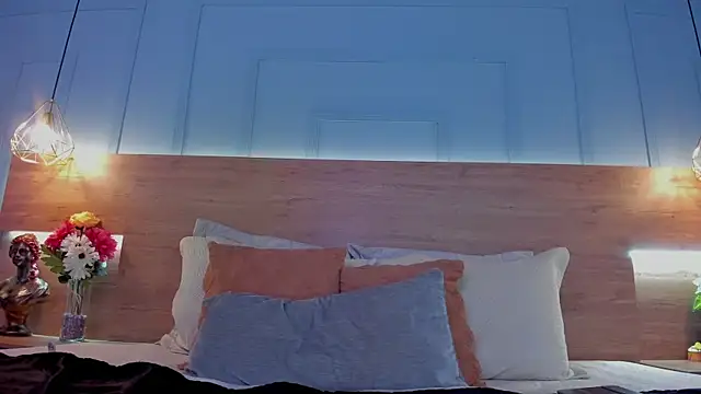 andymiller  online show from February 6, 2025, 2:04 pm