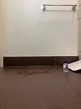 Snapshot of UtopianMisfit1 chatting on February 11, 2026, 6:40 am UtopianMisfit1 online show from February 11, 2026, 6:40 am