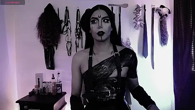 Snapshot of akinoro_ chatting on October 31, 2025, 8:10 pm akinoro online show from October 31, 2025, 8:10 pm