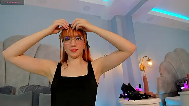 sweeet peach online show from December 4, 2024, 10:41 pm