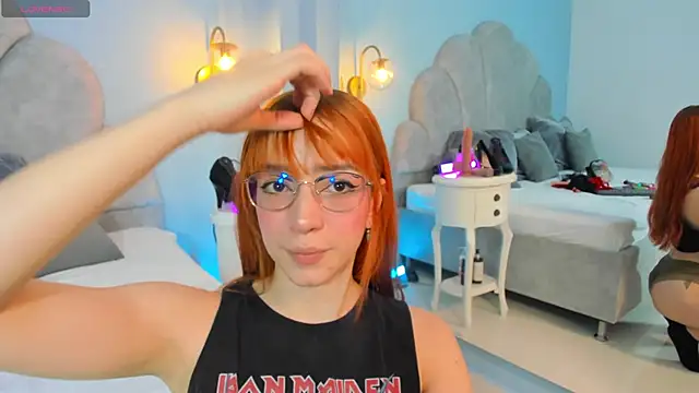 sweeet peach online show from December 5, 2024, 10:34 pm