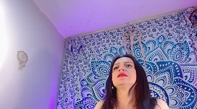 catalinamommyx online show from January 24, 2025, 1:03 am