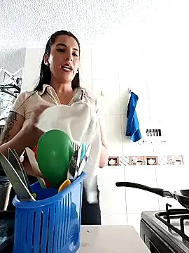 Bonny Klote online show from January 9, 2025, 6:47 pm