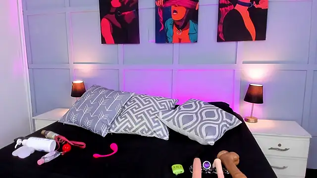 Snapshot of Elizabeth_Santos chatting on February 14, 2025, 2:07 am Elizabeth Santos online show from February 14, 2025, 2:07 am