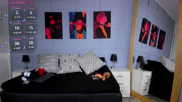 Snapshot of Elizabeth_Santos chatting on November 18, 2025, 5:01 am Elizabeth Santos online show from November 18, 2025, 5:01 am