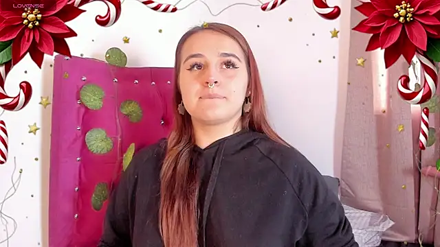 Snapshot of evy_orange1 chatting on December 27, 2024, 4:43 pm evy orange1 online show from December 27, 2024, 4:43 pm