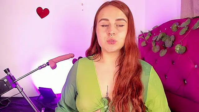 Snapshot of evy_orange1 chatting on March 12, 2025, 4:56 pm evy orange1 online show from March 12, 2025, 4:56 pm