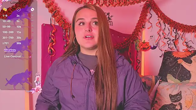 Snapshot of evy_orange1 chatting on November 2, 2025, 12:13 am evy orange1 online show from November 2, 2025, 12:13 am