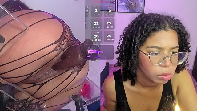 MilaHall  online show from February 8, 2026, 4:38 am