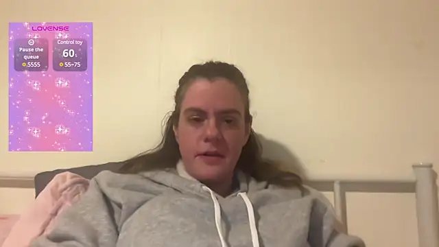 Jess4you0818 online show from December 7, 2024, 10:50 pm