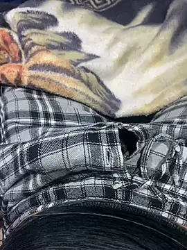 josle24 online show from December 5, 2024, 4:53 am