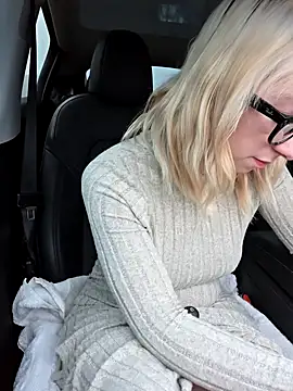 Giuliana baby online show from February 3, 2025, 4:52 pm