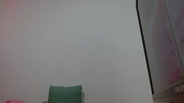 DAFNNEE ROSS online show from January 25, 2025, 12:16 pm