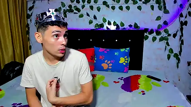 Alexander and Xiao online show from December 29, 2024, 2:38 am