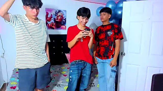 Alexander and Xiao online show from March 10, 2025, 9:07 pm